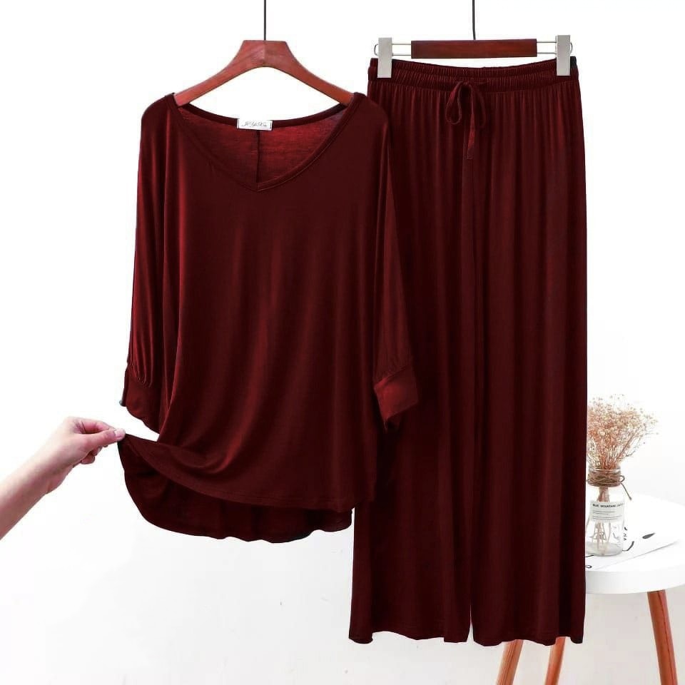 PLAIN NIGHT WEAR